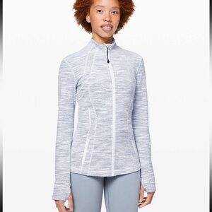 Lululemon Size 8 Wee Are‎ From Space Sheer Blue Chambray Define Jacket